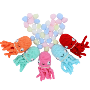 Pulpo de crochet en tonos delicados, diseñado para prematuros y recién nacidos.
